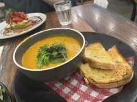 Explore the beauty of Macedon Melbourne during Autumn 