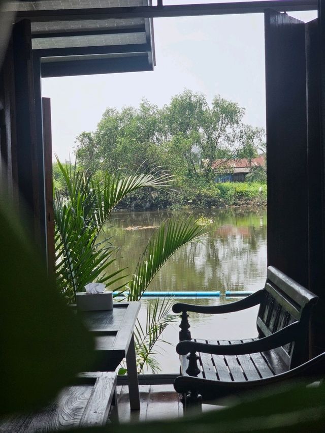 ตามตะวันคาเฟ่ | สมุทรสาคร