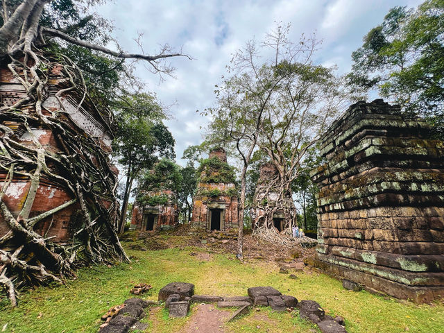 Prasat Pram