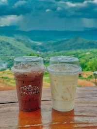 เที่ยวคาเฟ่สุดชิลบ้านไฮตาก วิวโคตรสวย ⛰️🥤