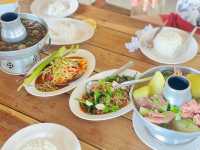 ร้านอาหารลาบเป็ดคนลือ สาขาโนนหงษ์ทอง