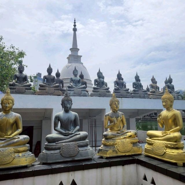 【コロンボ】シーマ・マラカヤ寺