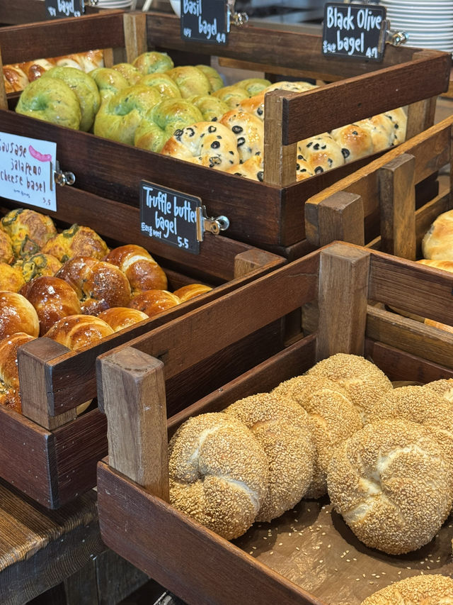🥯 베이글과 커피로 채우는 수원의 하루