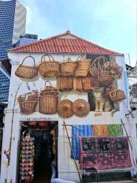 A Burst of Color: Exploring the Murals of Arab Street and Haji Lane in Singapore
