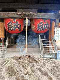 松山｜四國遍路最靈驗的石手寺 神秘智慧之輪、能量石傳說