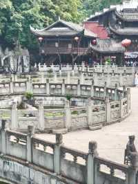 走进蚩尤九黎城：苗疆古韵里的神话重现