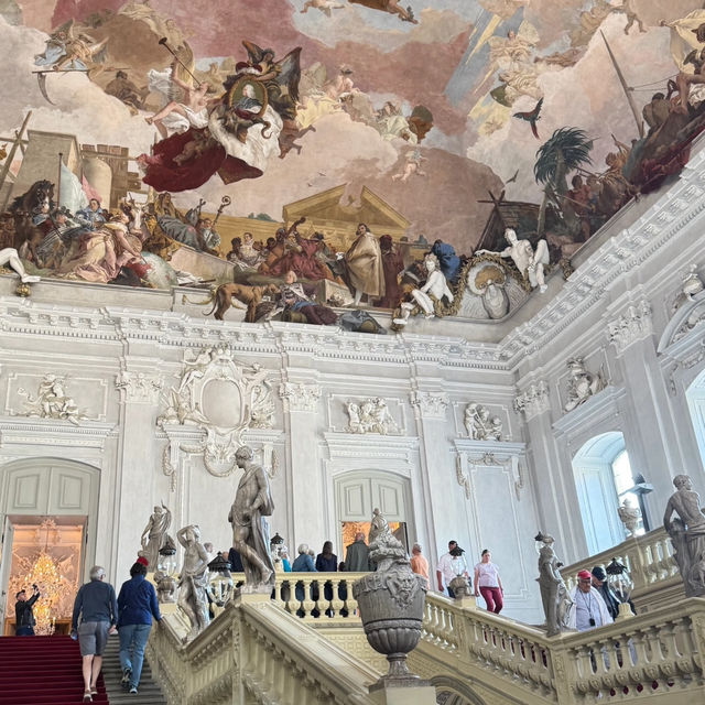Würzburg Day Trip: A Beautiful & Chill Blend of Heidelberg and Munich! 🍷🏰