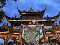  🌉 Nanqiao Bridge – Daytime Elegance, Nighttime Magic in Dujiangyan 