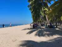 หาดบางแสน จ.ชลบุรี