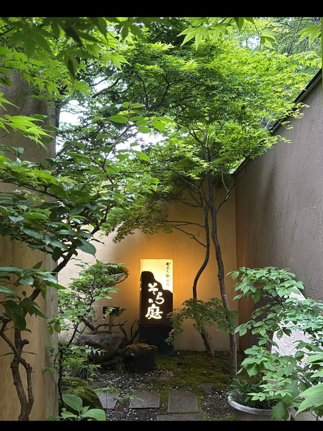 ♨️【伊香保温泉 そら庭】雲に手が届きそうな、空の絶景露天で“ととのう”時間を