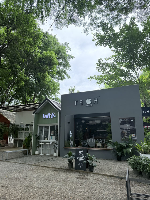 📍"ลานดิน“ คาเฟ่เรือนกระจกท่ามกลางธรรมชาติ