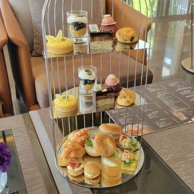 Hilton Taipei Sinban (新板希爾頓酒店)