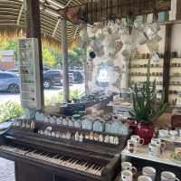 ร้านสายลม แกลลอรี่ บางปู คาเฟ่เซรามิก สมุทรปราการ