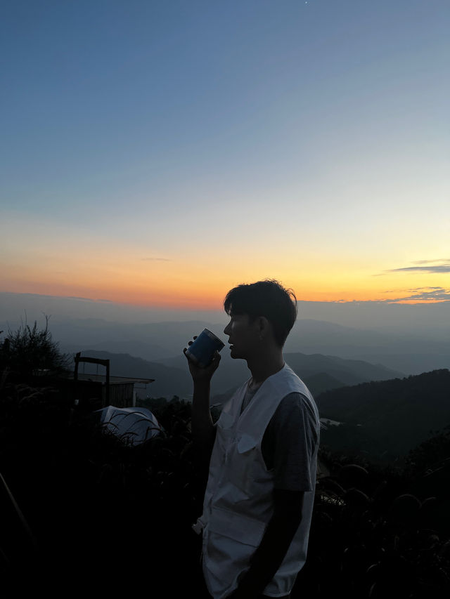 ดอยเหนือแคมปิ้ง - เชียงใหม่สายหมอก บรรยากาศล้านวิว