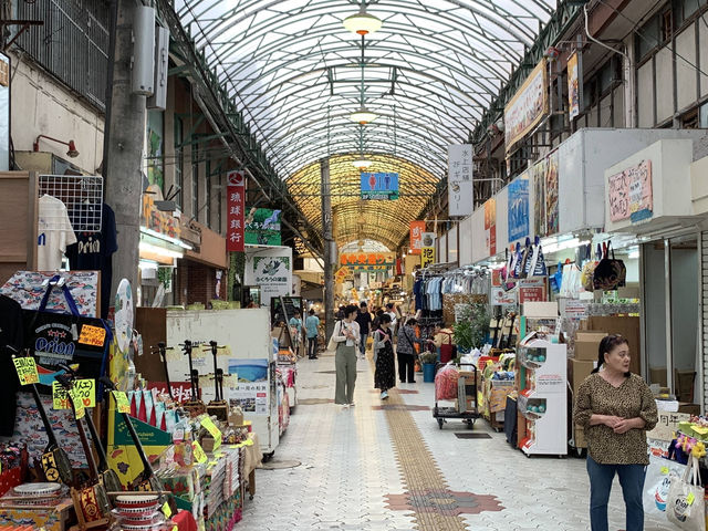 🛍️ Wander & Wonder: Ichiba Chuo Street, Naha