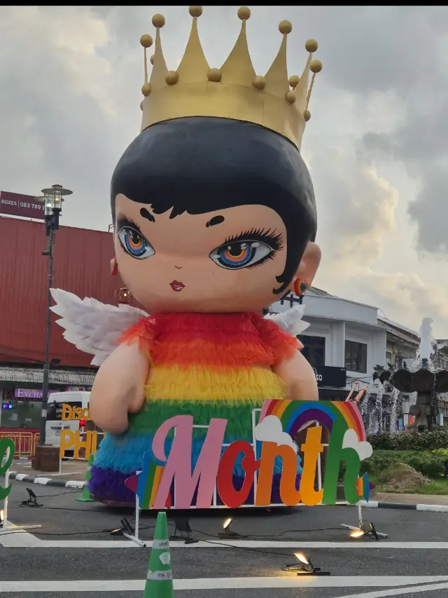 Beach with Extra Beauty