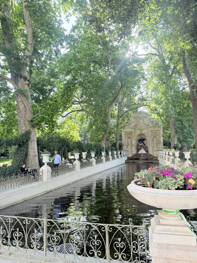 法國巴黎/盧森堡公園⛲️