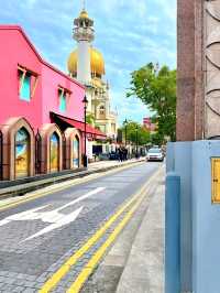 Strolling Through Arab Street
