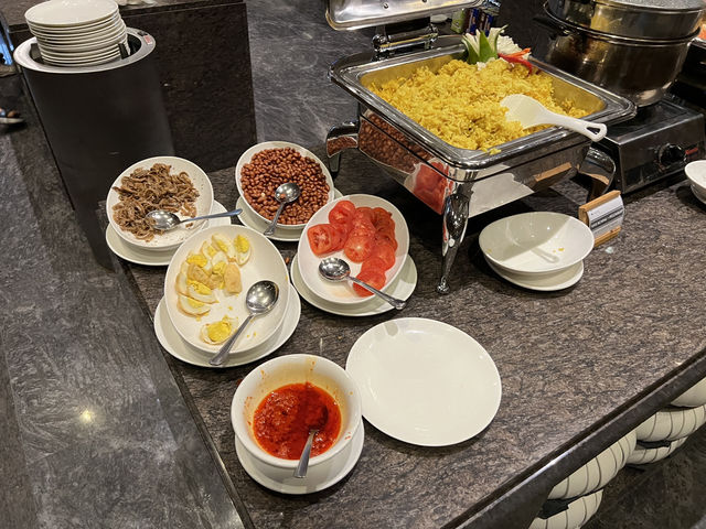 🍽️ Unfussy Yet Fulfilling Breakfast at I Hotel Baloi