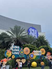 🇵🇭 Half a Day in Manila: From Colonial Streets to Coastal Malls 🏛️🌊🛍️