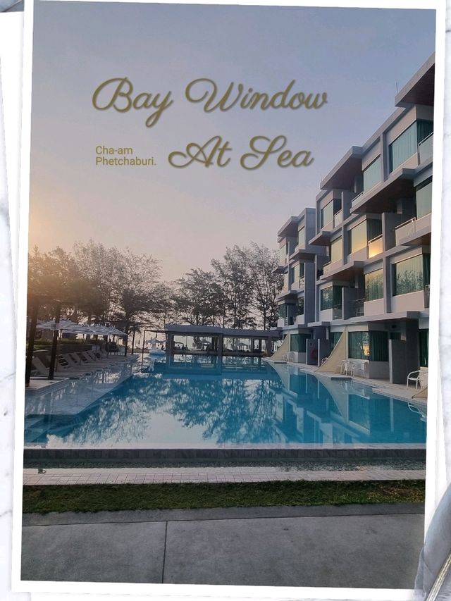Bay Window At Sea Chaam Hotel