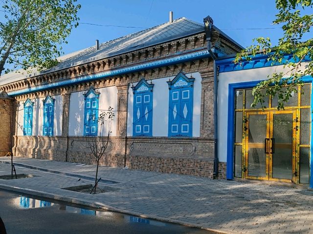Kazanqi Blue：The Beauty of Traditional Colour  