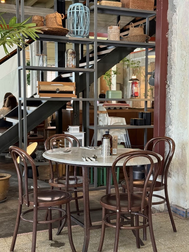 Kafka Coffee, Penang’s Green Oasis for Brunch and Brews