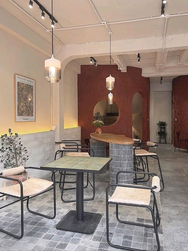Noori Cafe & Bistro