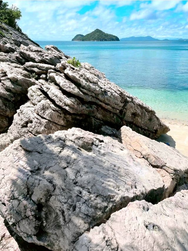 Cabugao Gamay Island – Small But Stunning