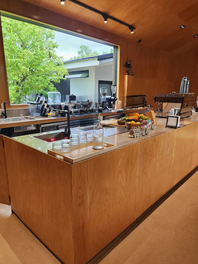 Buono Cafe คาเฟ่ในสวน ชลบุรี