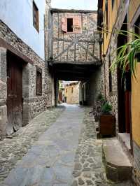 Cozy Streets and Mountain Views in Potes
