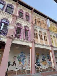 Chinatown’s Charming Starbucks: Pastel Walls, Local Flavours, and Heritage Vibes