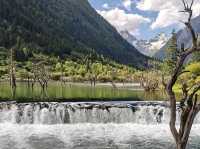 Shuangqiao Valley Is a Chill Wonderland in the Mountains