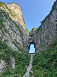 Magical Tianmen Cave: Nature’s Grand Entrance in Zhangjiajie
