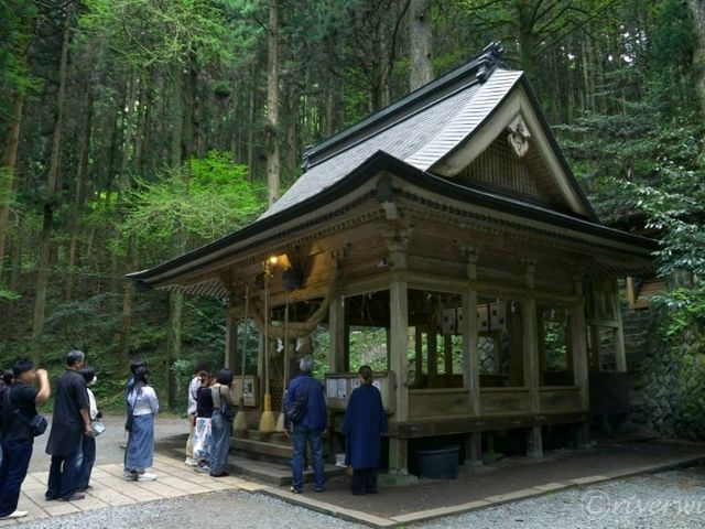 【熊本】まるで異次元への入口！幽玄な世界「上色見熊野座神社」