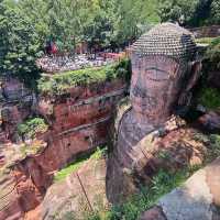 Exploring the Leshan Area, Sacred Cliffs and River Views