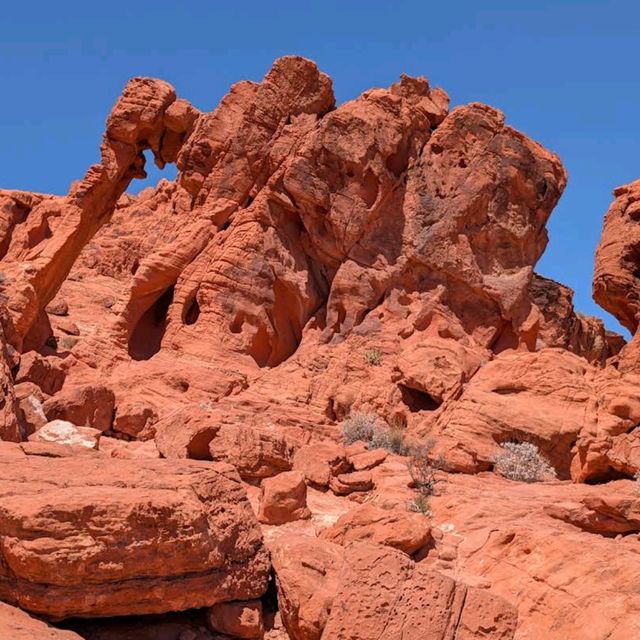 Valley of Fire State Park – “A Martian Landscape Just Outside Vegas”
