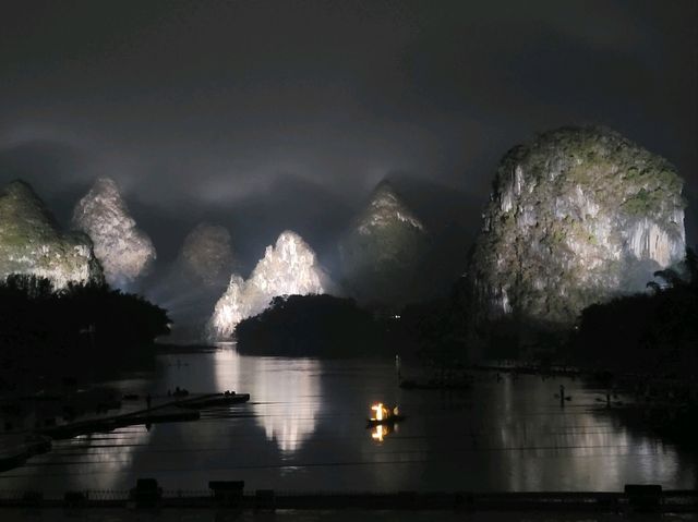 Breathtaking Li River (漓江) scenery