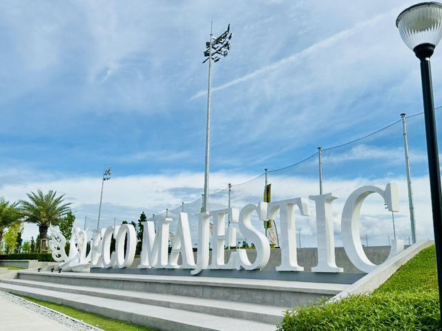 Breathe. Explore. Unwind — at Eco Majestic City Park! 
