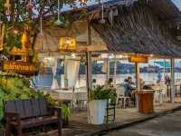 ร้านอาหารริมคลอง บรรยากาศสุดชิล