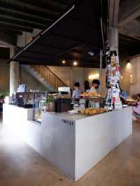 Finally Coffee Co. ร้านกาแฟสุดเท่ในพิษณุโลก