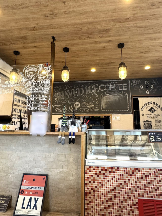 【福岡カフェ】他とは少し違う自家製シロップが美味しいかき氷🍧