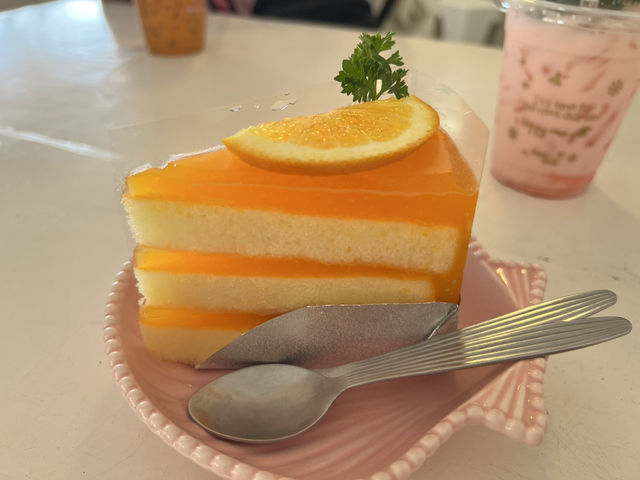 Curve Beach Cafè สัตหีบ 