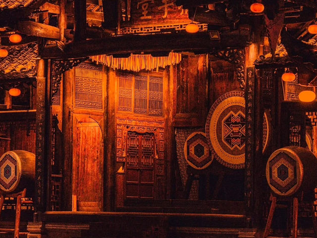 💧 Furong Ancient Town – The Waterfall Town of Western Hunan