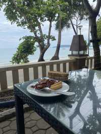 ✨โรงแรม Golden Beach Resort Aonang ✨