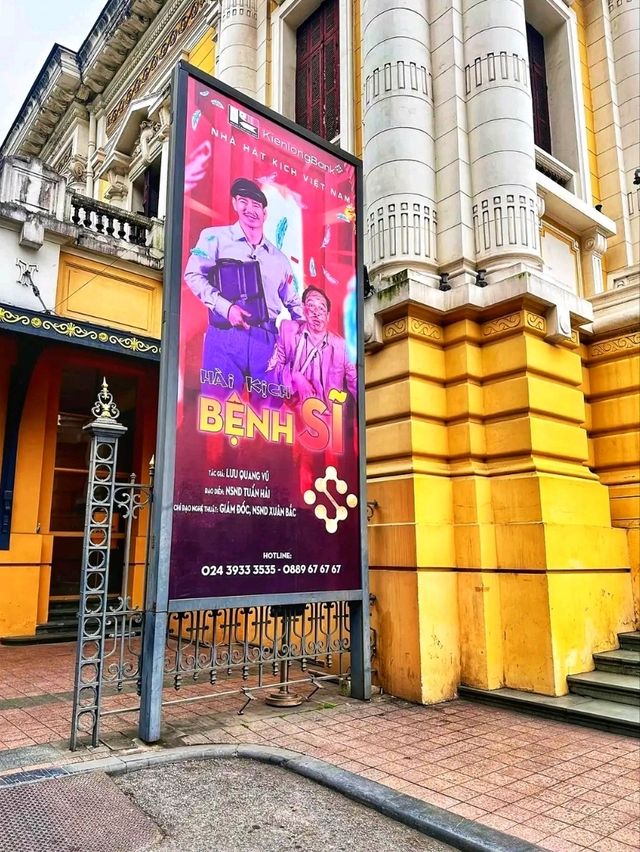 🎭 Hanoi Opera House – A Glimpse of French Elegance in Vietnam