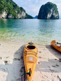 Zero Planning, All Relaxing: Cruising Halong Bay 🛶🇻🇳