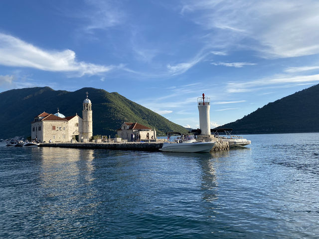 🏰🌊 Kotor — Where Mountains Touch the Sea 🏰🌊 Kotor — Where Mountains Touch the Sea