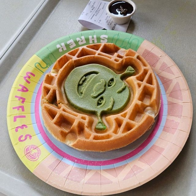 Theme Park Stroll🎠