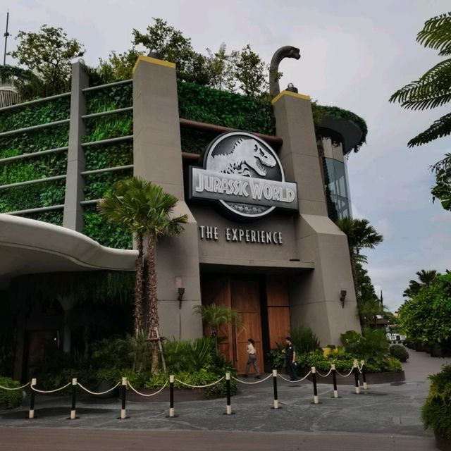 Jurassic world the experience Jurassic world the experience